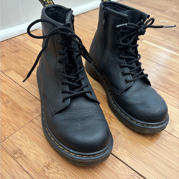 Dr. Martens Black Zip Up Kids Boots - Picture 2 of 5